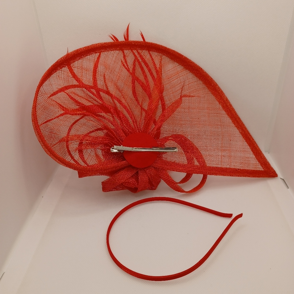 Teardrop Red Fascinator with band